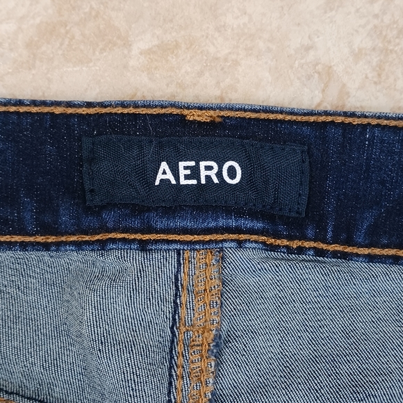 AERO Jean Shorts Size 4 - Picture 7 of 10